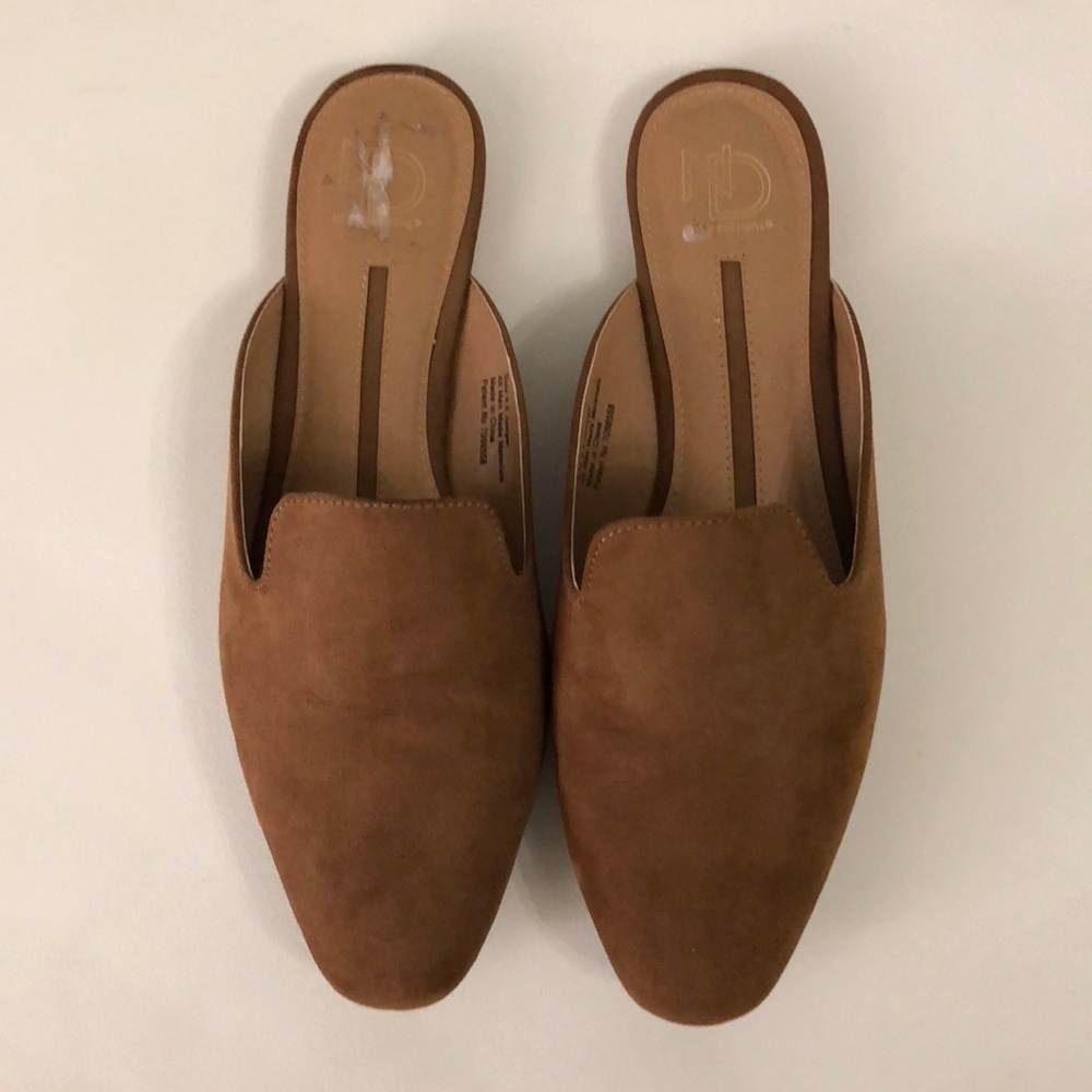 New Directions Slip on Shoes